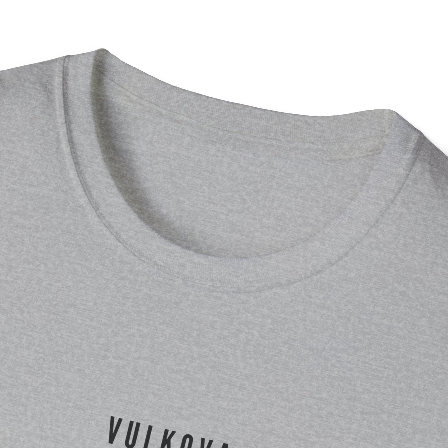 Minimalist Unisex T-Shirt - Stylish Casual Wear, Gifts for Him/Her, Everyday Fashion, Relaxation, Streetwear